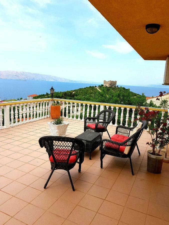 Apartments Tatjana Senj  Luaran gambar